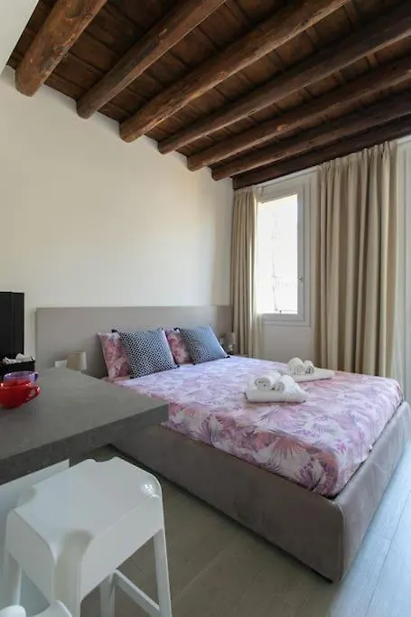 Residenza Subitosanto - Appartamento Con Balconcino 