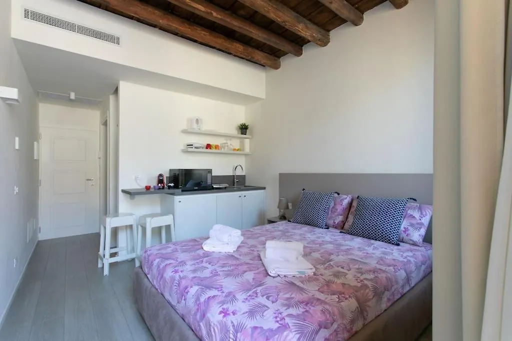 Residenza Subitosanto - Appartamento Con Balconcino 